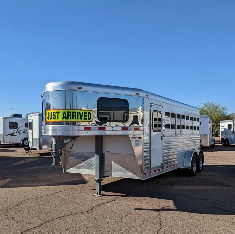 Instagram post from Zona Trailer Sales